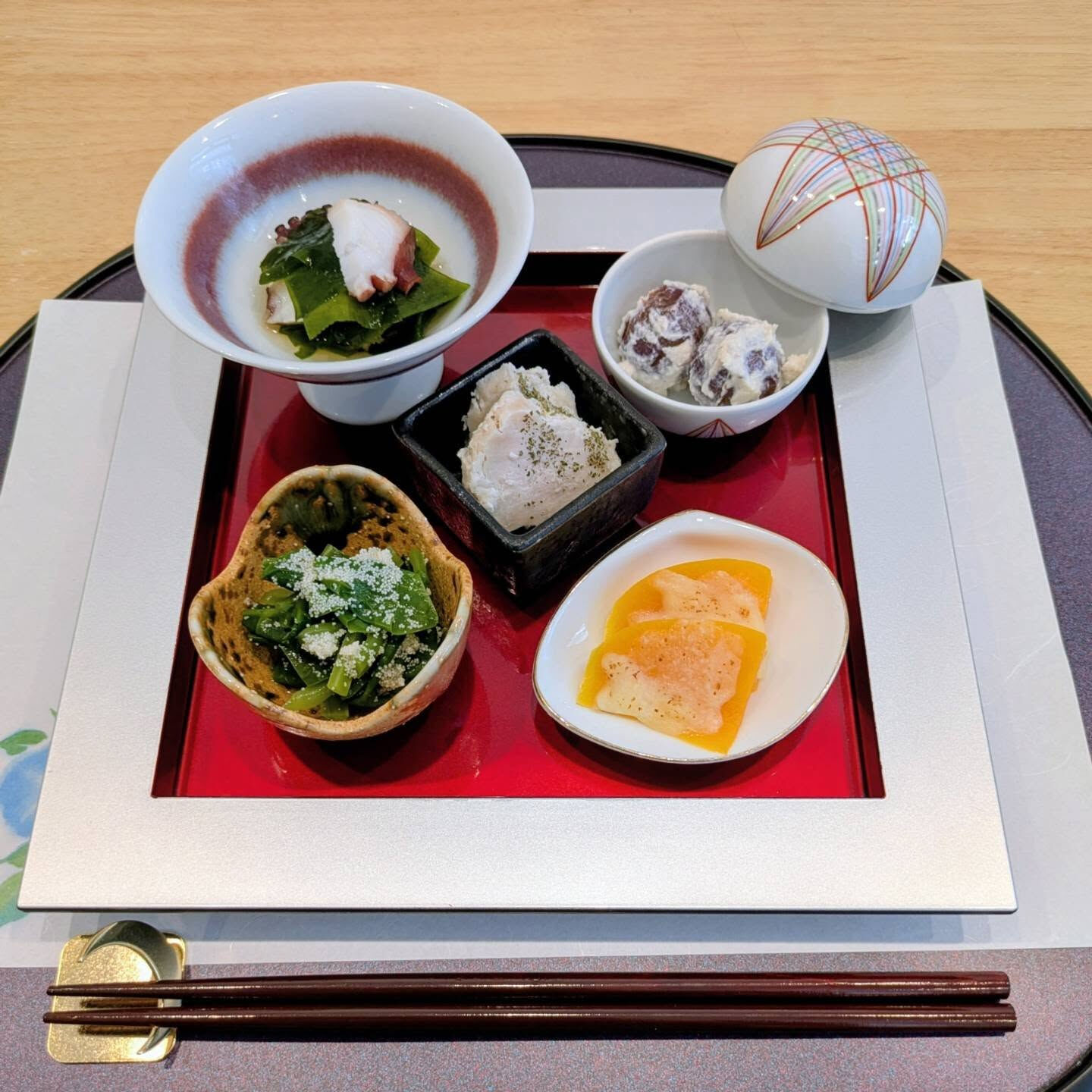8月のコースの前菜です