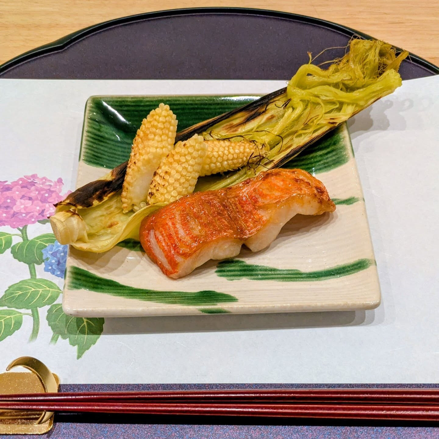 6月のコースの焼き物です